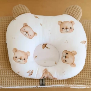 Dětský Polštářek na Tvarování Hlavičky - Medvídci | Karamelová Vafle